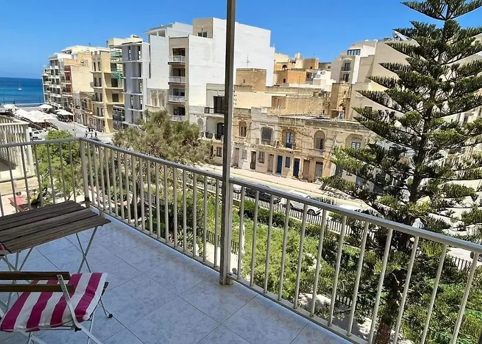 Appartement Sea View And Valley View Flat In *